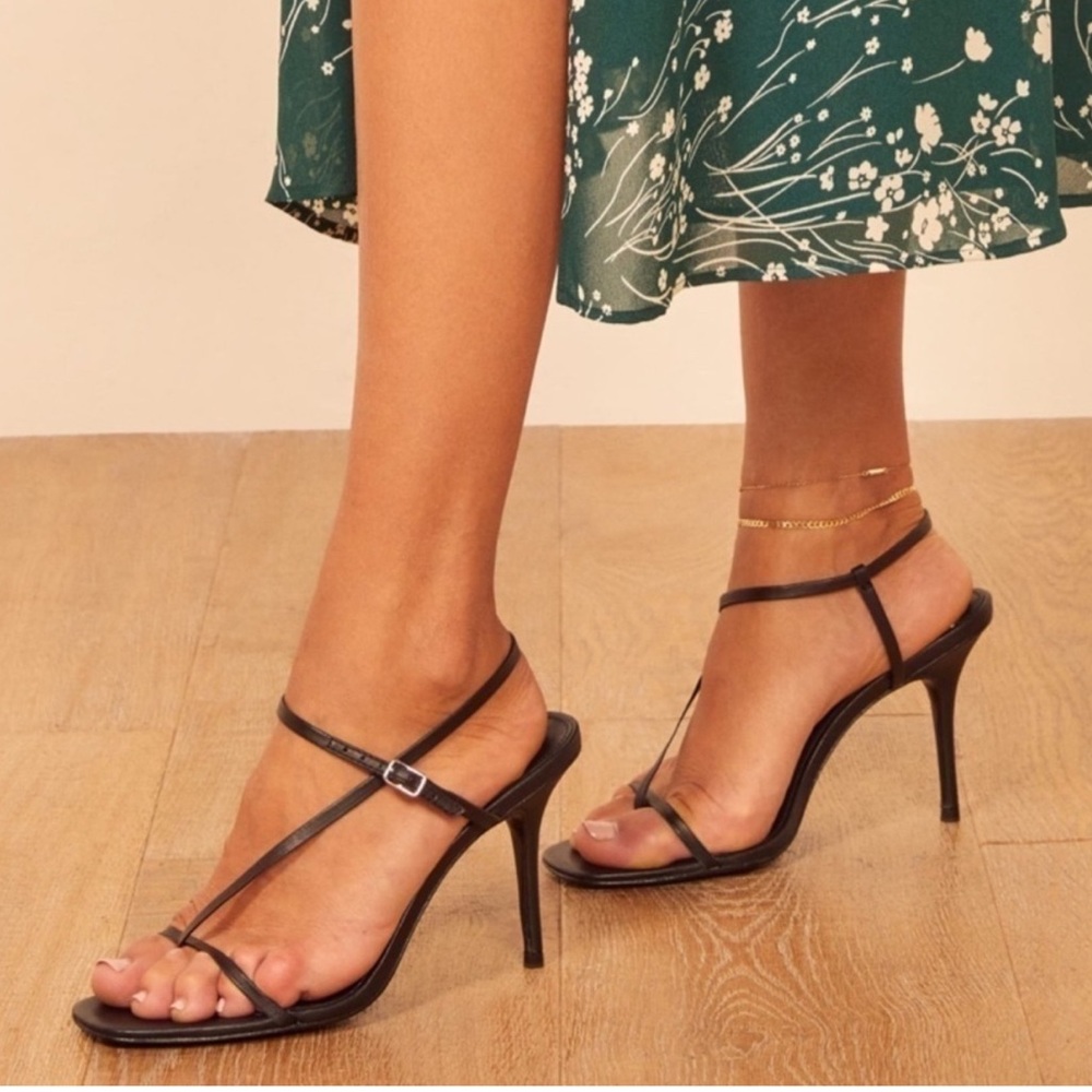 Reformation Ivy Sandal